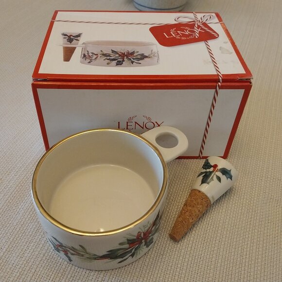 Lenox Holly Berry Holiday Wine Coaster And Stopper - Picture 1 of 6